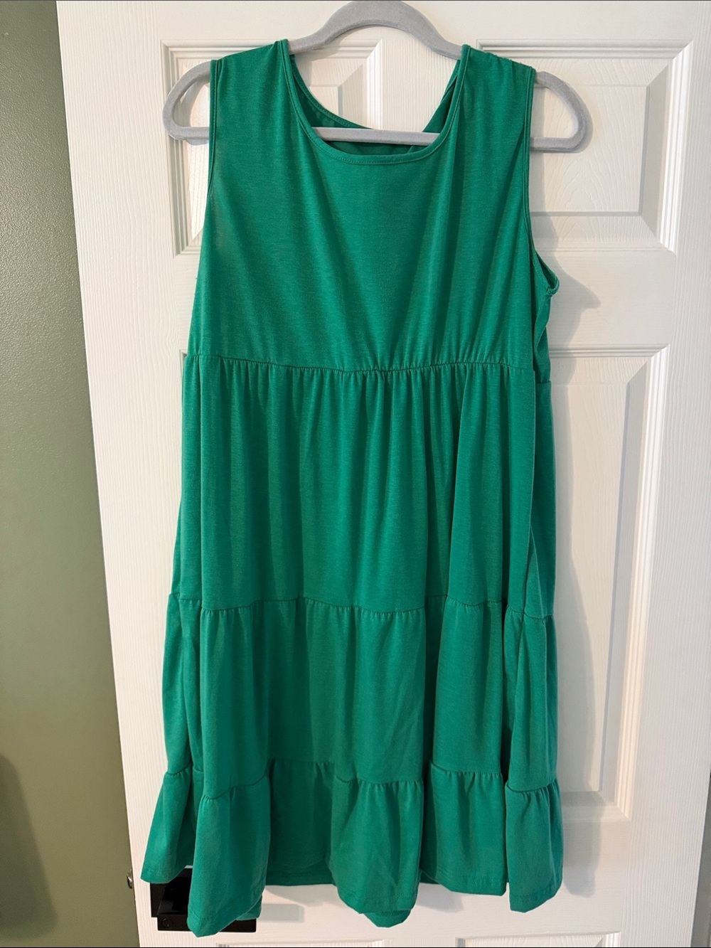 Sleeveless Tiered Dress in Green